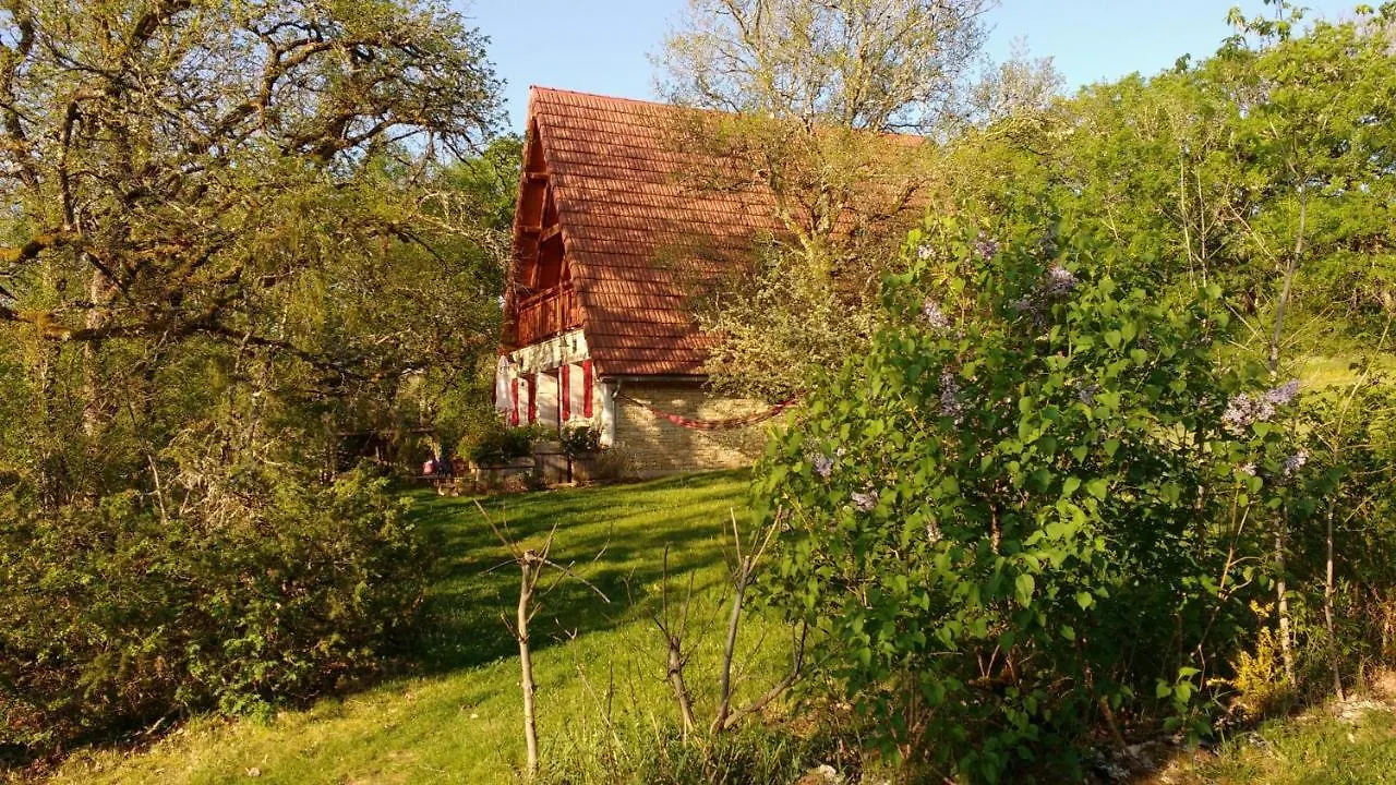 Villa Le Bois De Barthes à Lavercantière