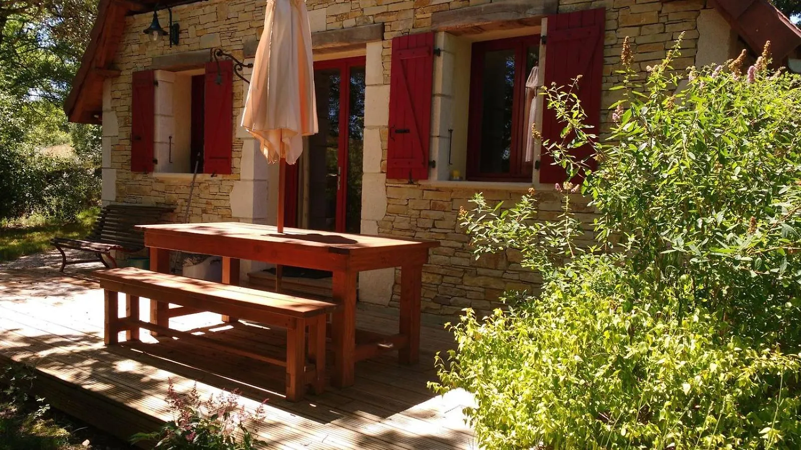 Villa Le Bois De Barthes à Lavercantière Hébergement de vacances