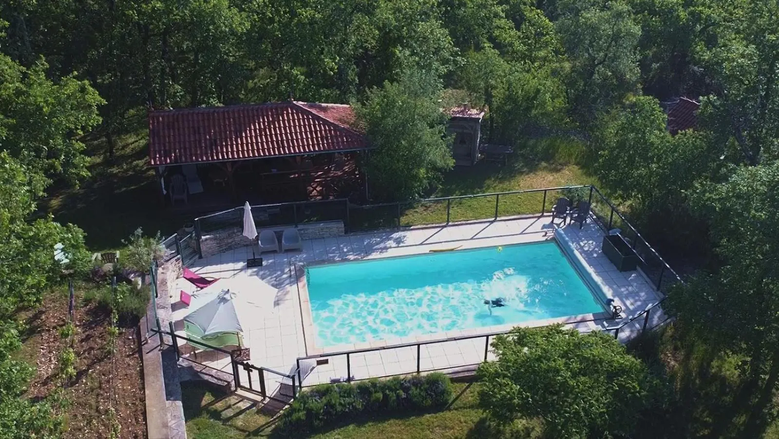Villa Le Bois De Barthes à Lavercantière