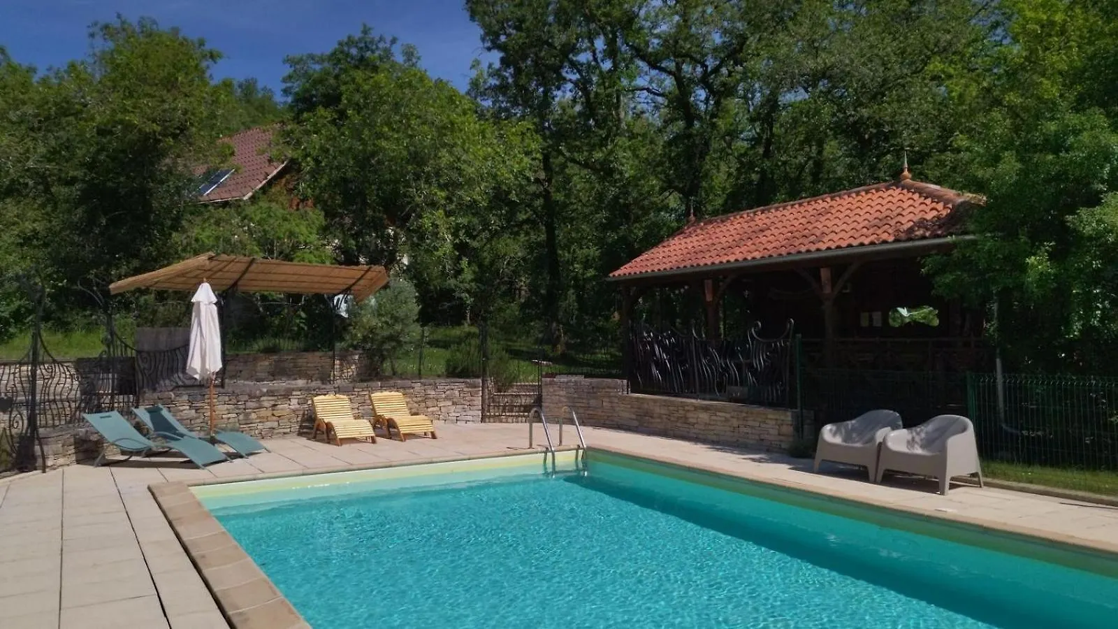 Villa Le Bois De Barthes à Lavercantière